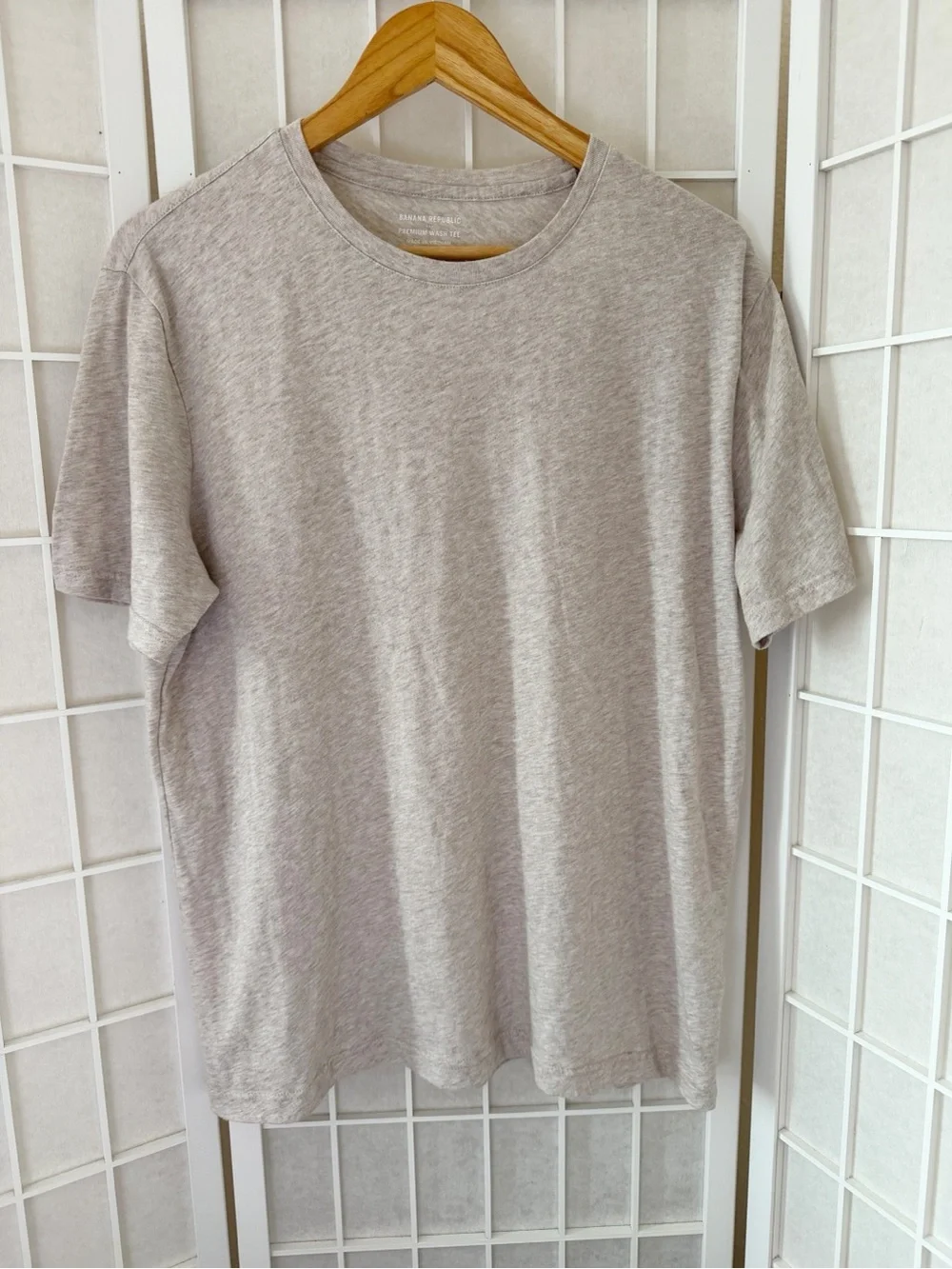 Banana Republic Oatmeal Premium Wash Tee Short Sleeve Large